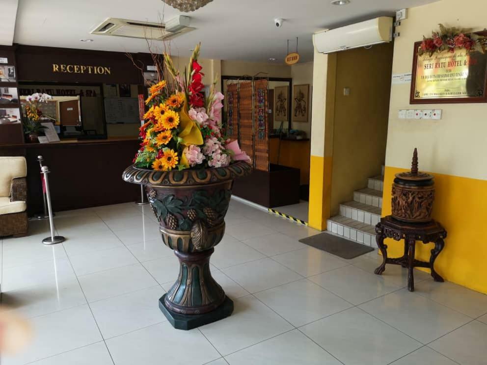 Seri Ratu Hotel&Spa Port Dickson Bagian luar foto