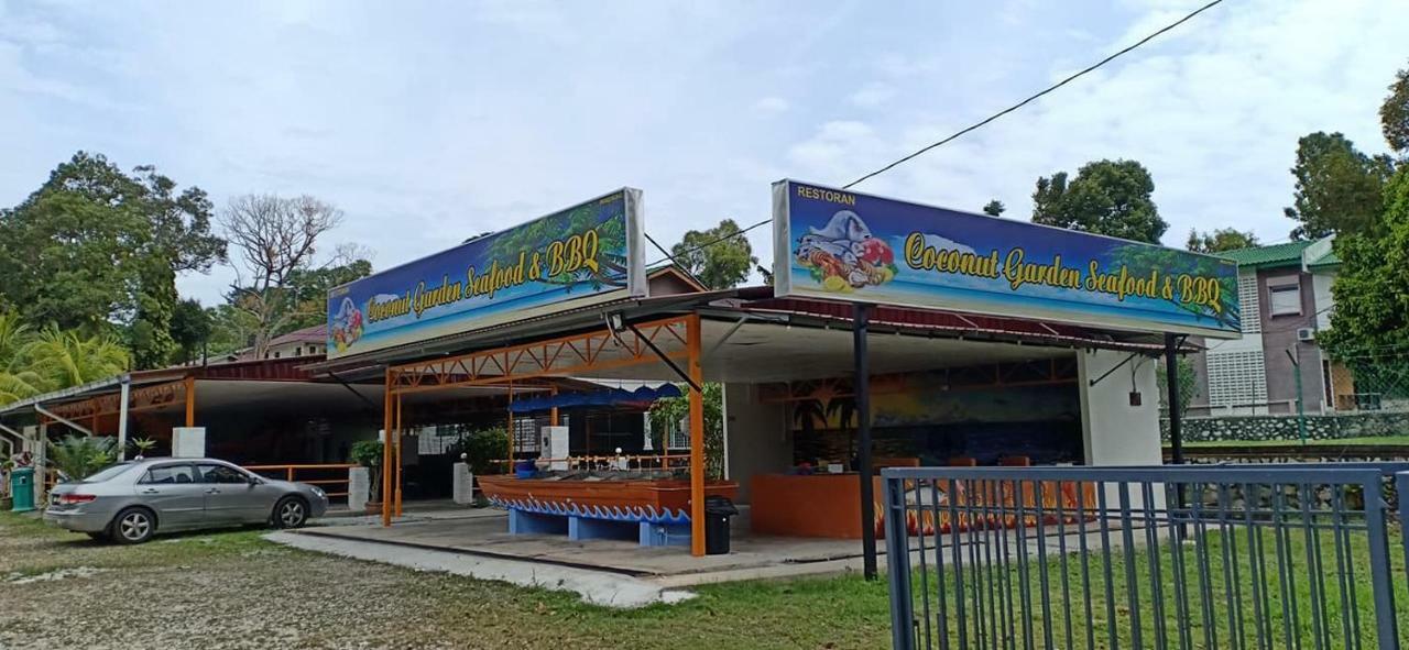 Seri Ratu Hotel&Spa Port Dickson Bagian luar foto